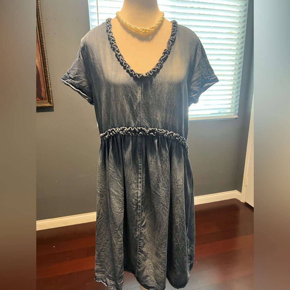 Denim Velvet Heart Indigo Ruffle Midi Dress. EUC